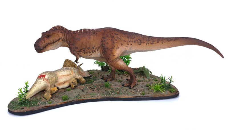 T-Rex mit Beute, Dinosaurier Diorama von Galileo Hernandez